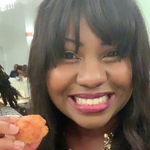 Meet your Posher, Natasha